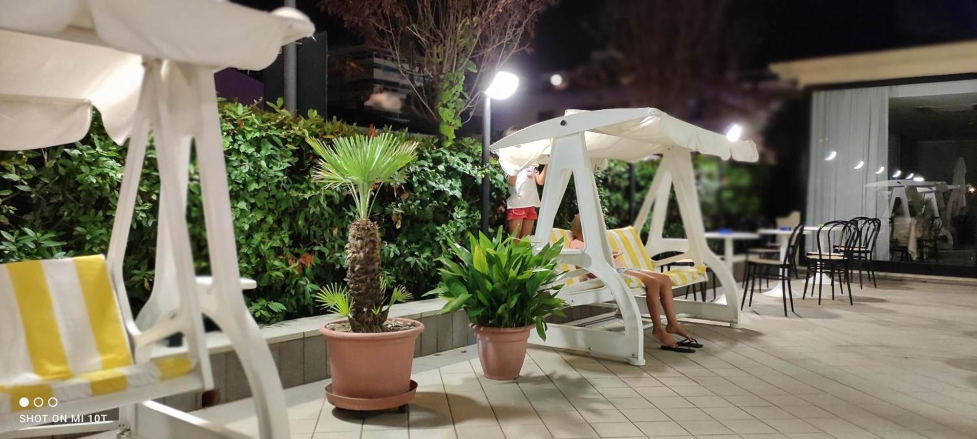 Hotel Villa Platani Riccione Exterior foto